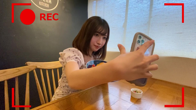 BuenaKitchenブエナキッチンのタコライスにトッピングはオムライス女子駅前ガイドEagleTVイーグルテレビ朝霞駅